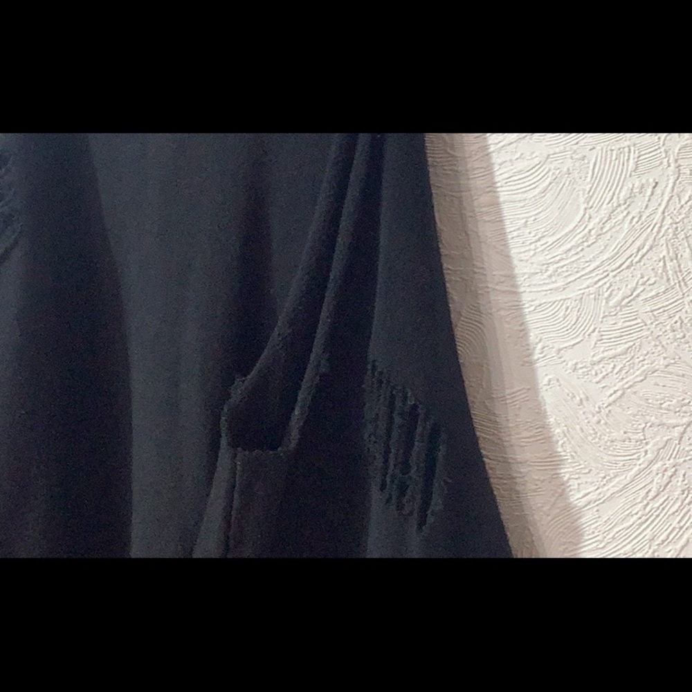 Derek Heart - Sz L - Super distressed - open back - Cold Shoulder Sweatshirt - Picture 2 of 5
